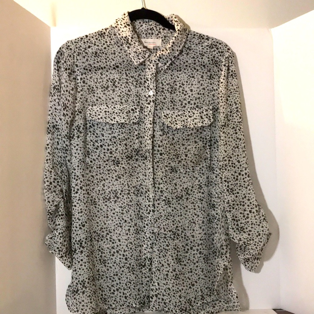 Vince Camuto sheer blouse size M white black animal print office wear boho chic